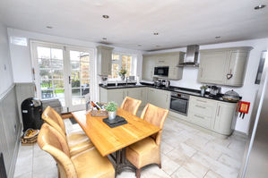 Dining kitchen- click for photo gallery